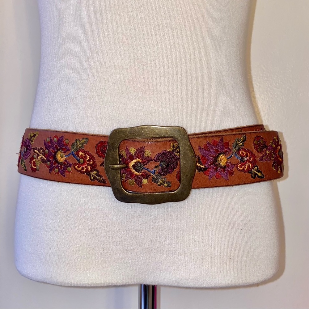 Lucky Brand Floral Embroidered Belt - XS